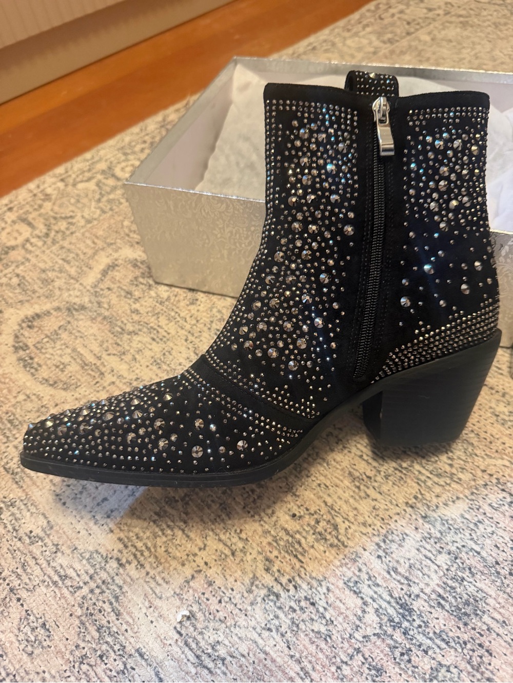 Isnom rhinestone black boots